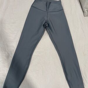 ALO Yoga 7/8 High-Waist Airlift Legging - brand new & never worn